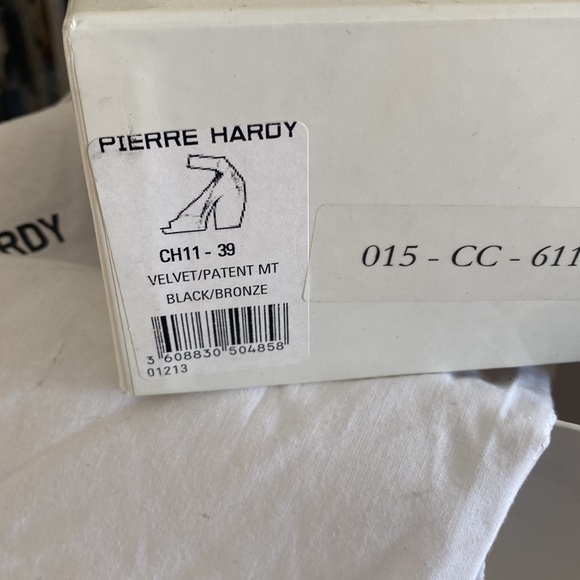 Pierre Hardy patent leather and velvet shoes - worn once. - Picture 4 of 4